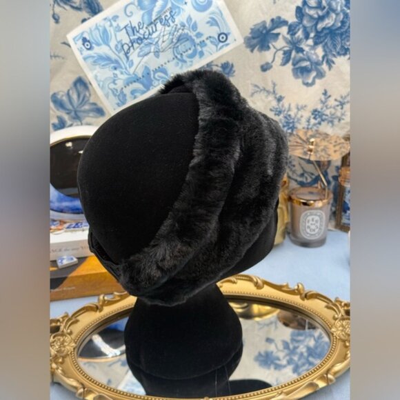 🆕 ALO YOGA 🧿 NWOT Faux Fur Ear Warmers - Black - Picture 8 of 13